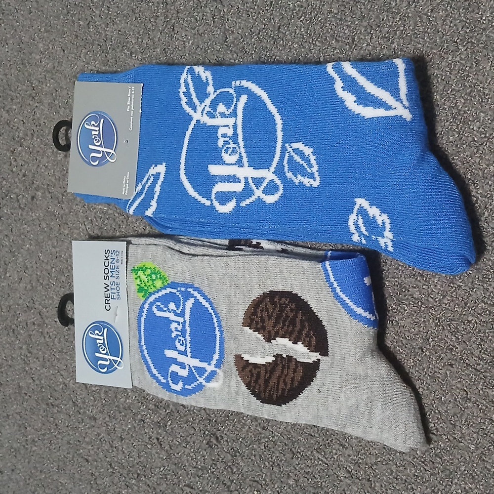 🆕️Unisex York Peppermint Patties Crew Socks